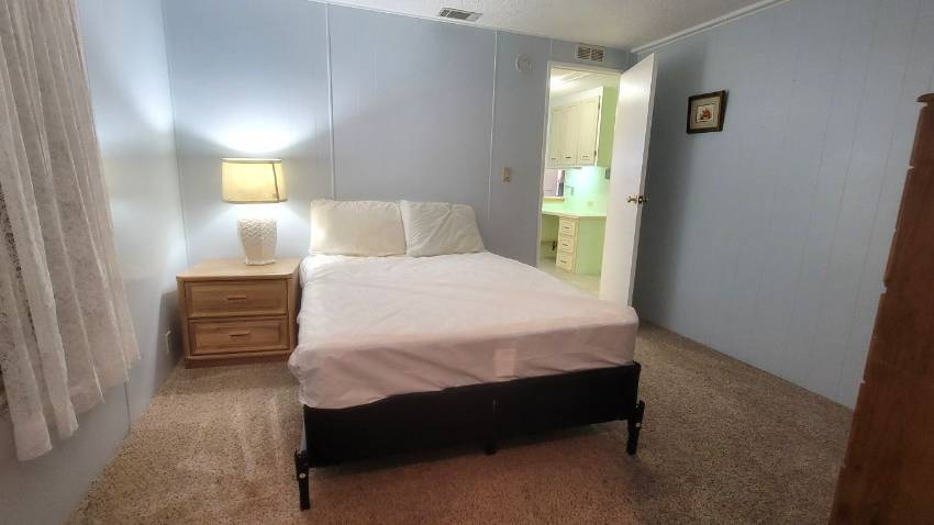 24 Mallard Drive a Winter Haven, FL Mobile or Manufactured Home for Sale